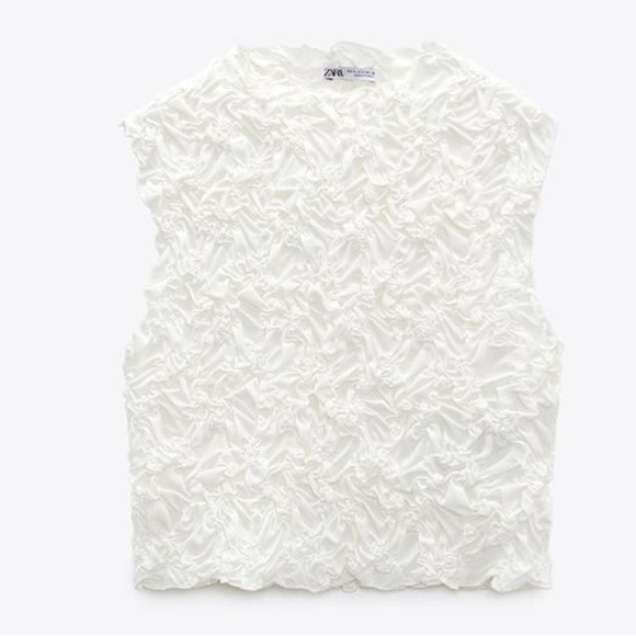 Textured White Top - Picture 3 of 3